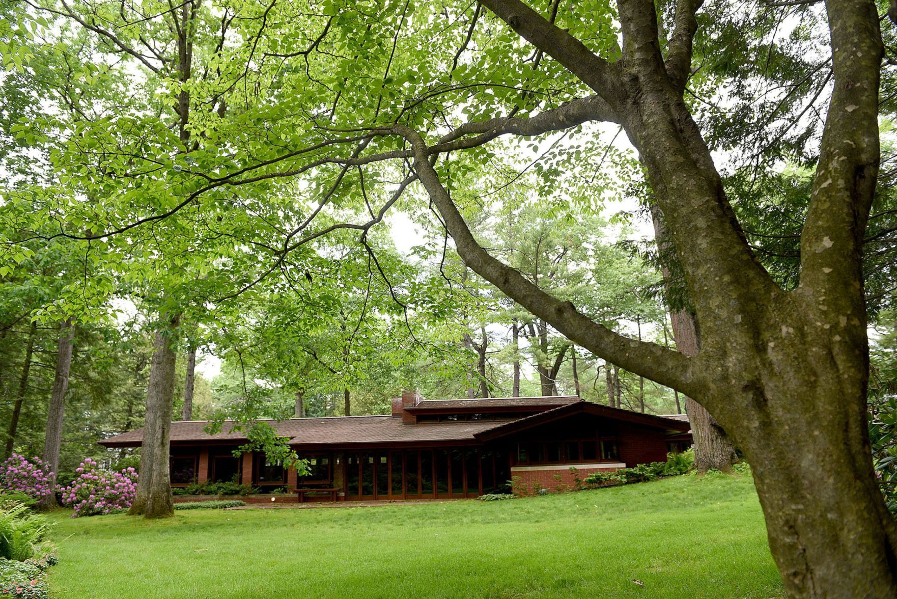 Currier Museum's Zimmerman and Kalil are only Frank Lloyd Wright