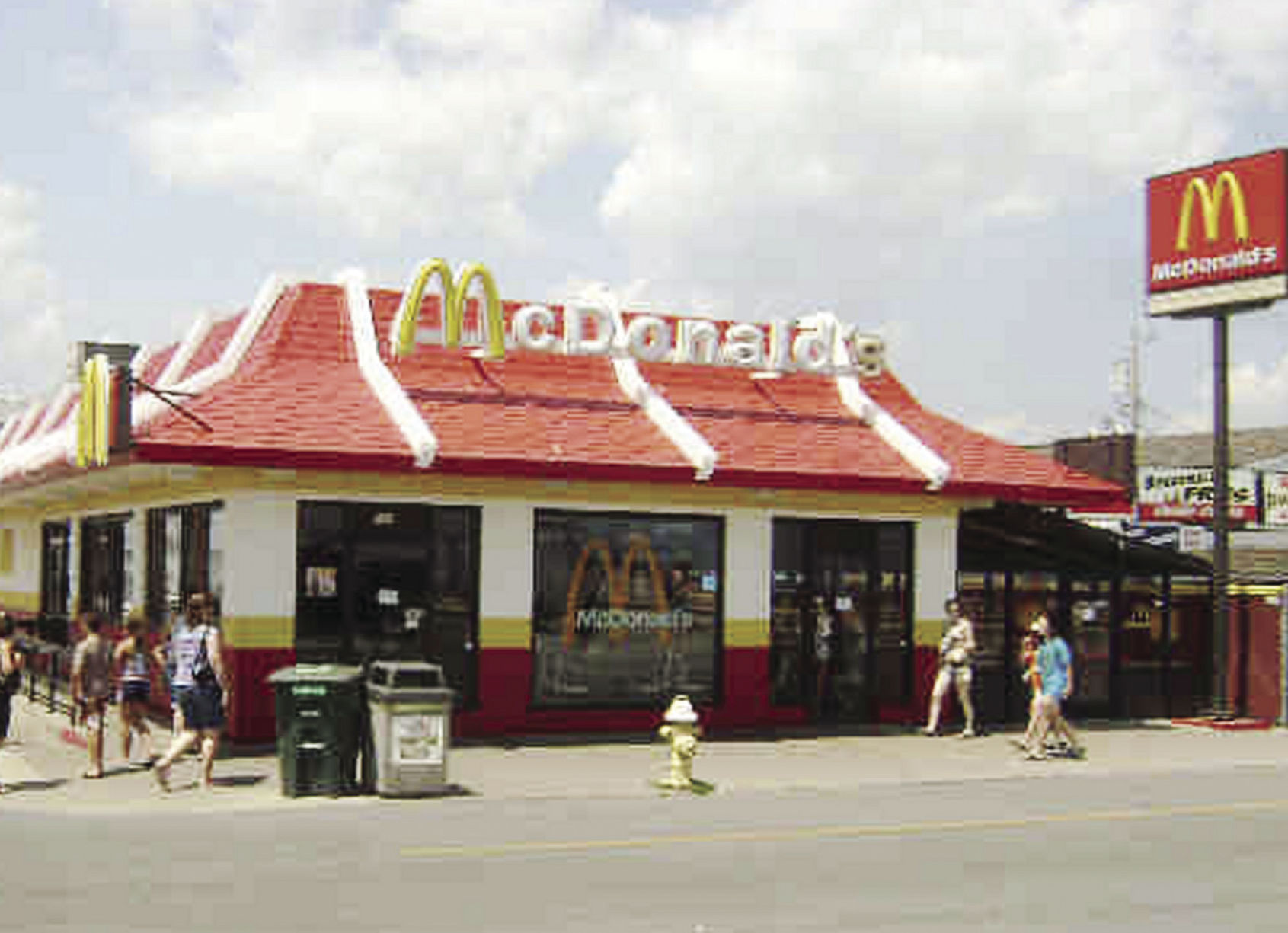 Landmark Hampton Beach McDonald s closes doors Business