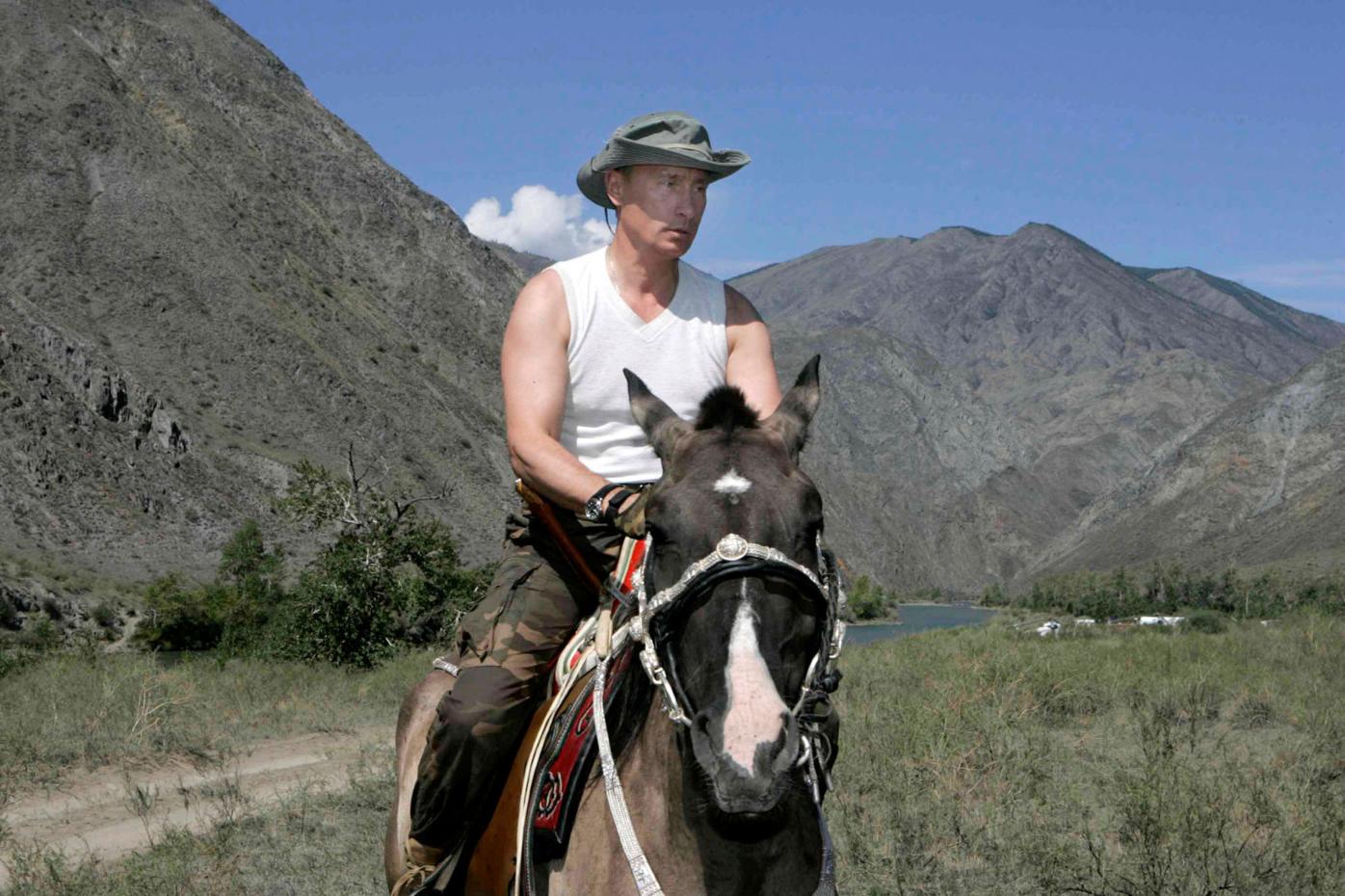 Putin tells how he fell off horse | Back Page 