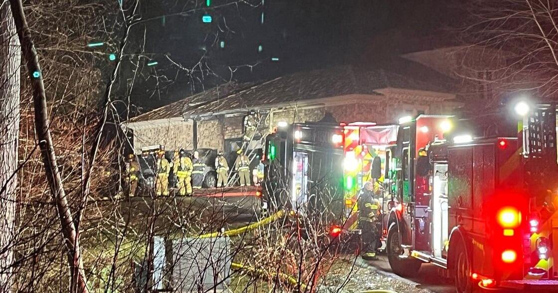 North Hampton home damaged in early-morning fire