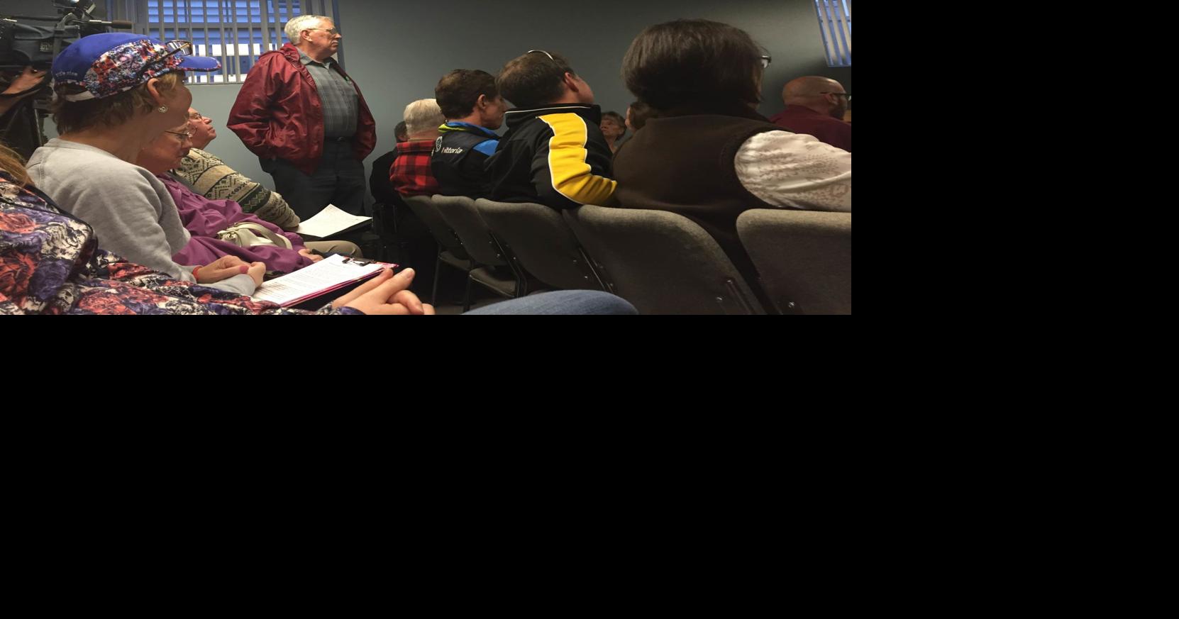 Goffstown residents split on extending rail trail hours Goffstown