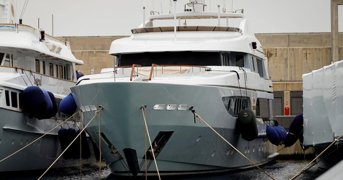 Abramovich voló a Moscú mientras se incautaban más bienes de la oligarquía en España | Política Abramovich voló a Moscú mientras se incautaban más bienes de la oligarquía en España | Política