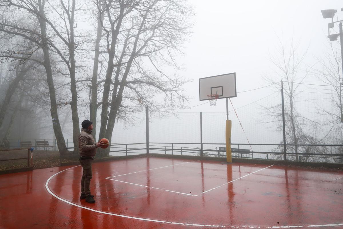 Kobe S Italian Childhood Home Pays Tribute Back Page