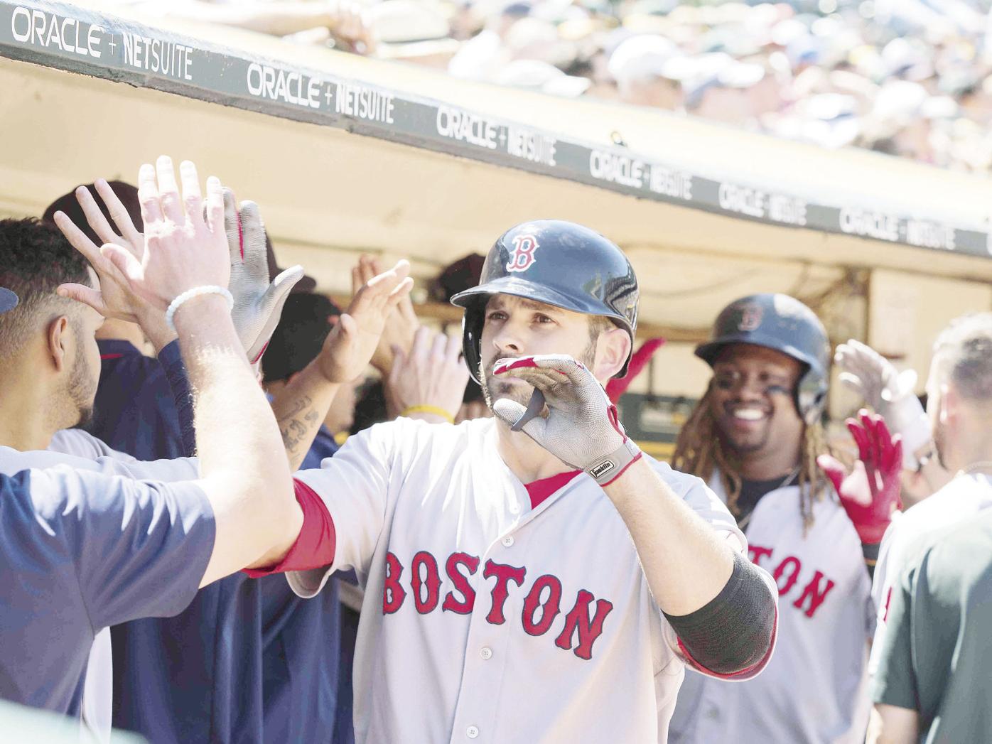 Ramirez hits game-winner in 9th to lift Red Sox over Angels 6-3