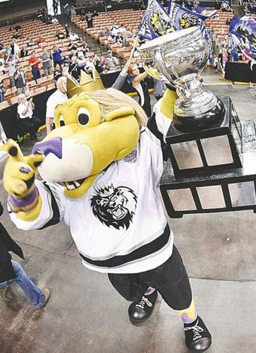 Max and the Calder Cup