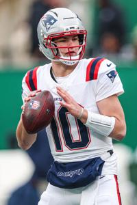 Mike Vrabel's 'arts and crafts' project became the perfect reward for Drake Maye's historic game | NFL/Patriots | unionleader.com