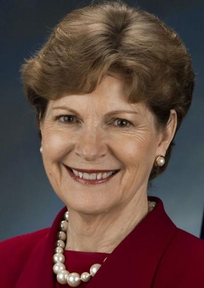 Shaheen slams move to shut down NH mail sorting machines