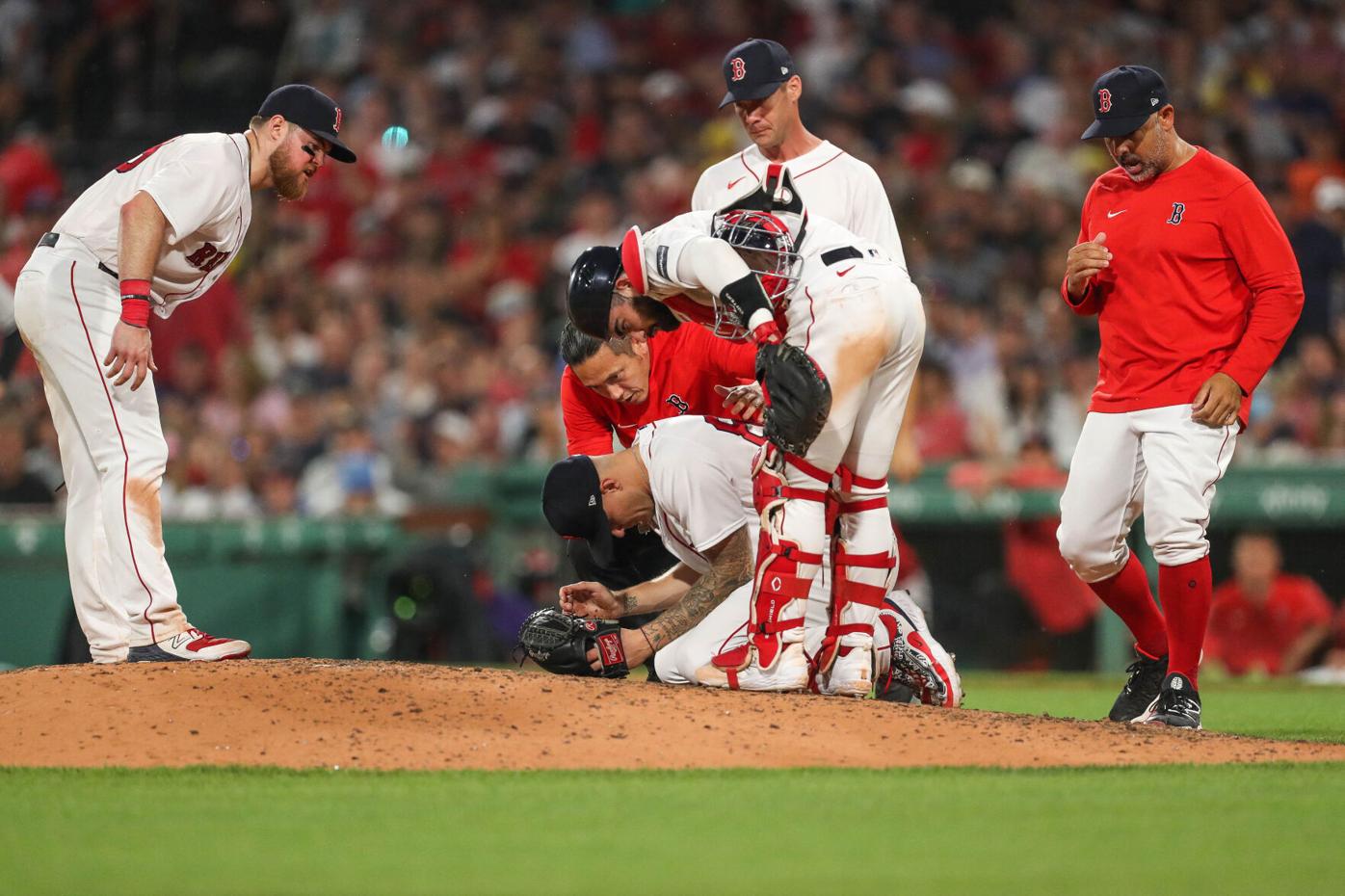 Red Sox's Tanner Houck suffers facial fracture after being struck in face  by Yankees' Kyle Higashioka hit 