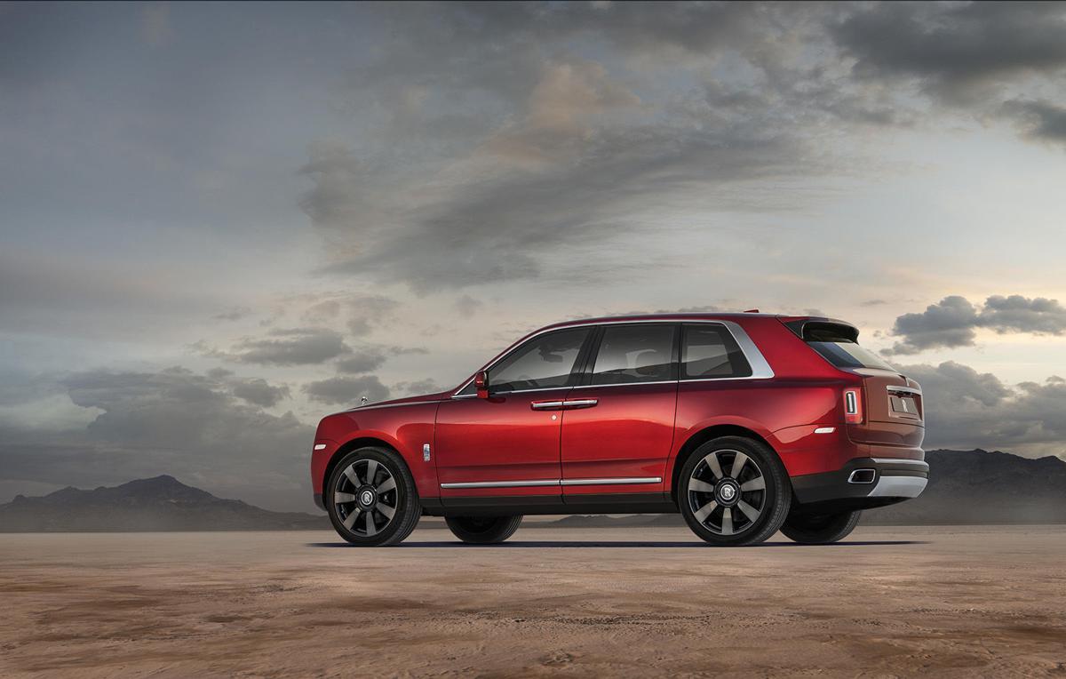 Rolls Royce Cullinan Suv Is Wonderful But At 325 000 It Should