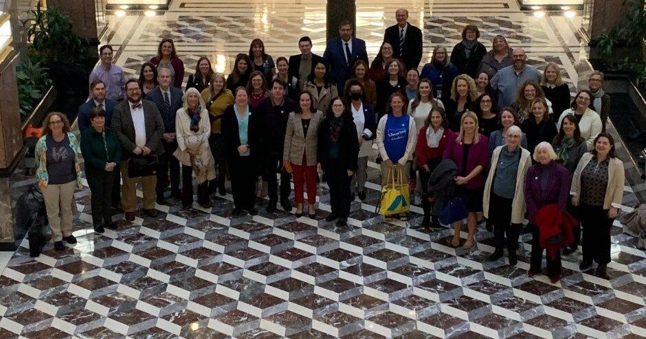 Red states threaten librarians with prison — as blue states work to protect them - Vimarsana News