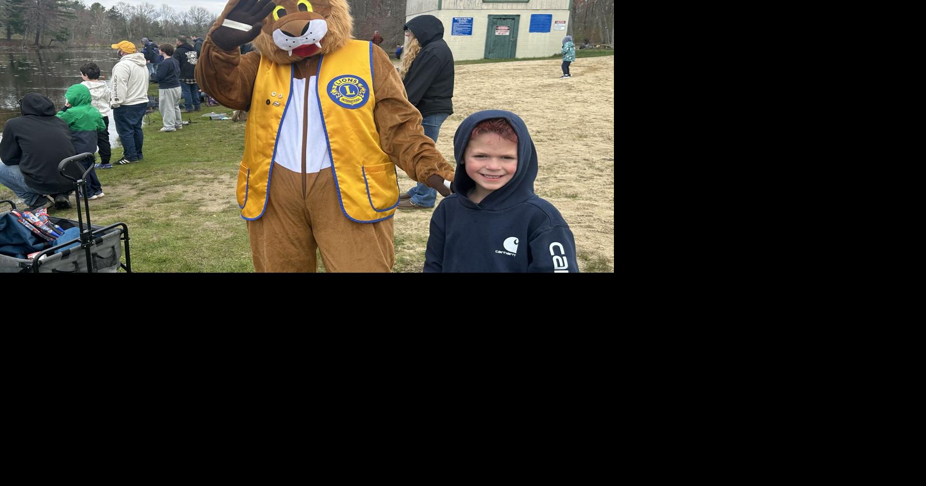 Derry marks Derby Day with fish, fun, and a nod to its astronaut son
