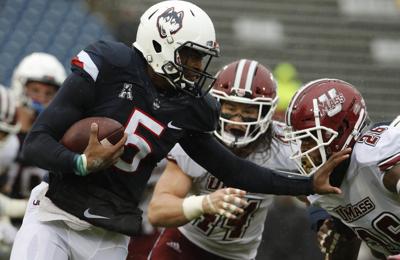 College Football What Umass Can Teach Uconn About Life As An