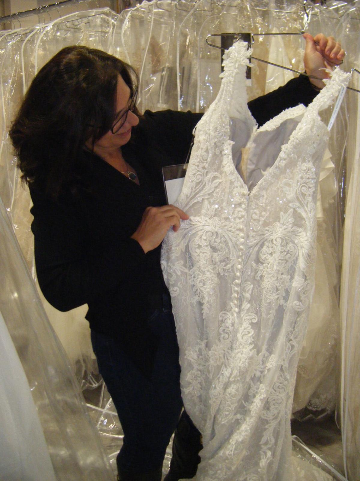Modern Bride Today S Bride Wants Comfort And Attention To Detail