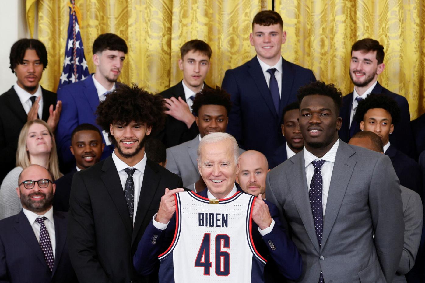 If the Raptors pull off an NBA championship, would Canada's team get a  White House welcome?
