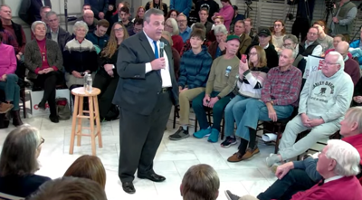 Christie calls out rivals regarding Trump's comments on immigration