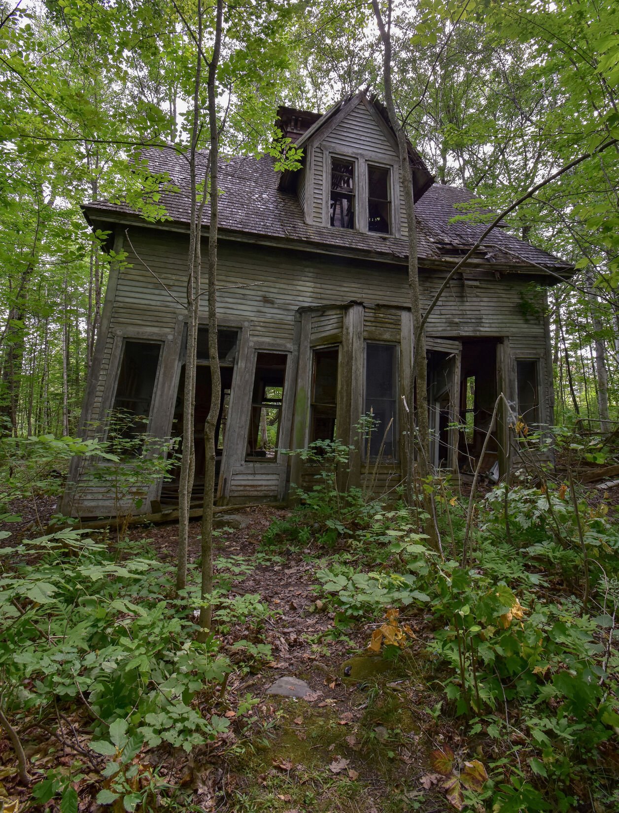 neglected house