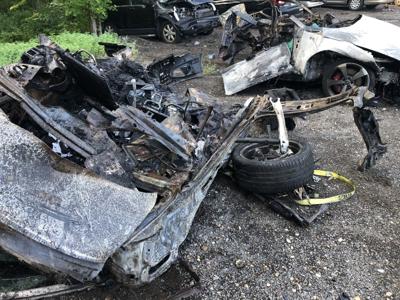 kingston car crash hits tree monday two killed accident fatal fiery when night unionleader