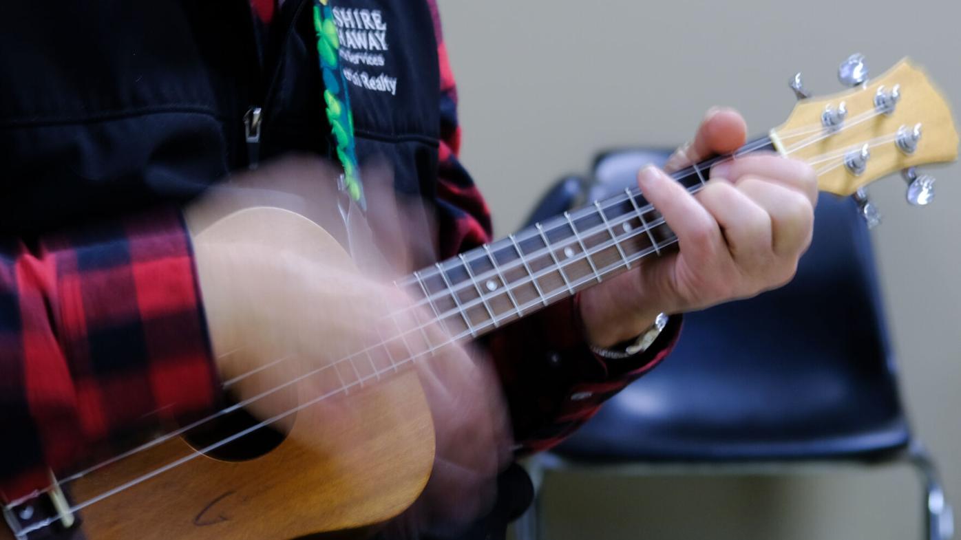 Ukuleles tiptoeing into music classrooms