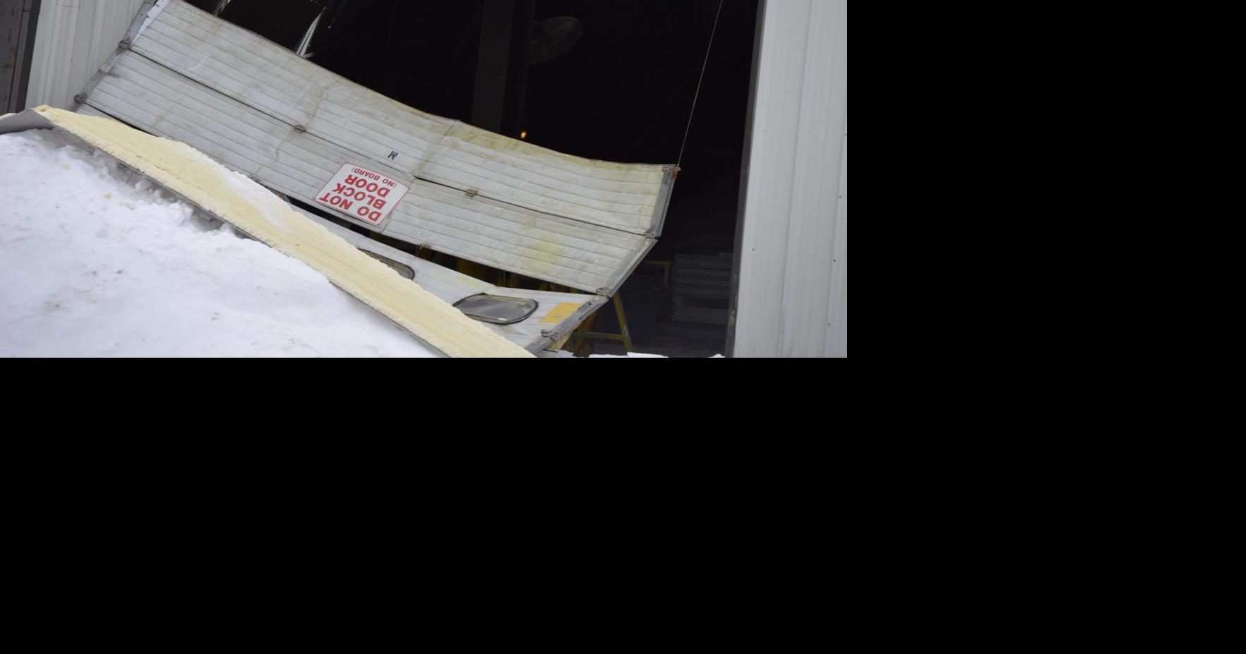 UPDATED Roof collapses at Pacific in Newington; witness felt