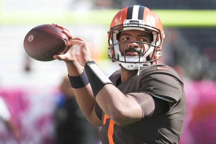 NFL: Los Angeles Chargers at Cleveland Browns