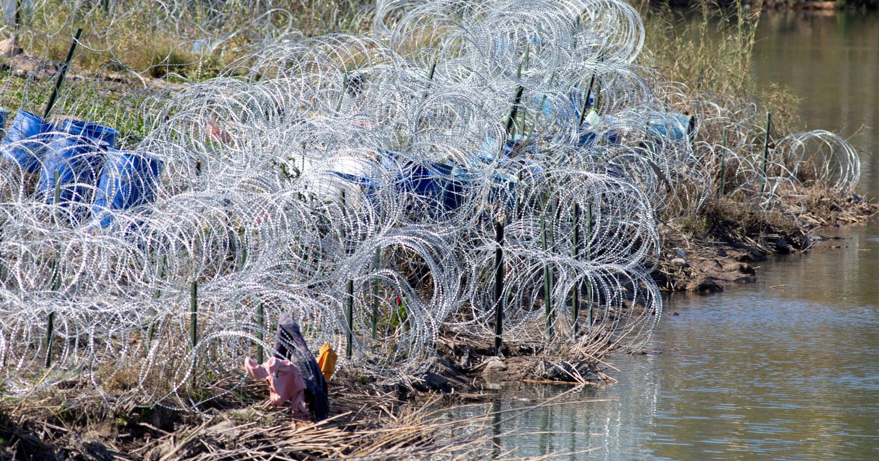 Texas seeks court block on Biden administration's destruction of border fencing - Vimarsana News