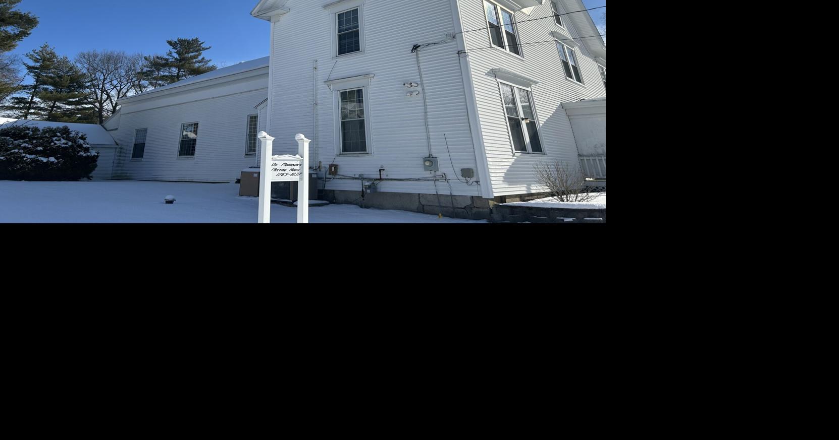 Londonderry voters will consider future of historic hall