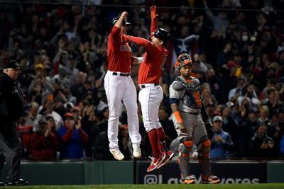 Schwarber, Red Sox slam Astros 12-3, lead ALCS 2-1