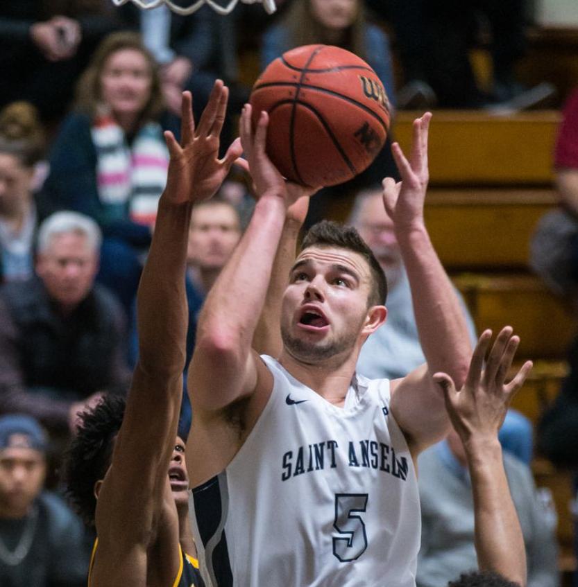 College Basketball Ball S Long Range Bombing Key For Hawks In