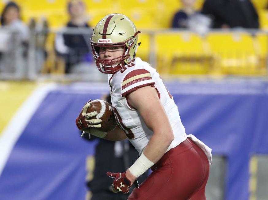 Exeter High Grad Long Of Bc Four Dartmouth Players Coach Teevens