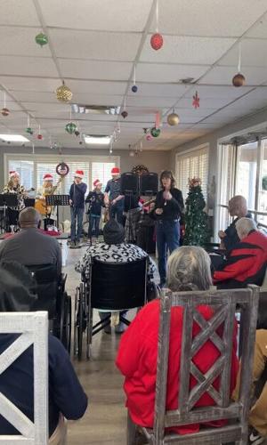 Nursing Home Residents Surprised with Christmas Party | Lifestyle