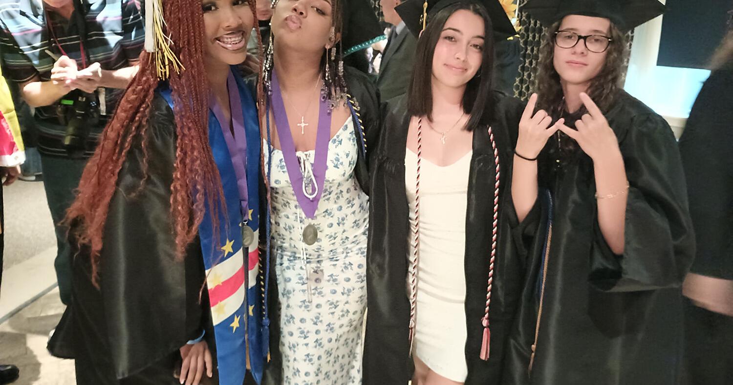 Gratitude all around at Davies commencement ceremony - Vimarsana News