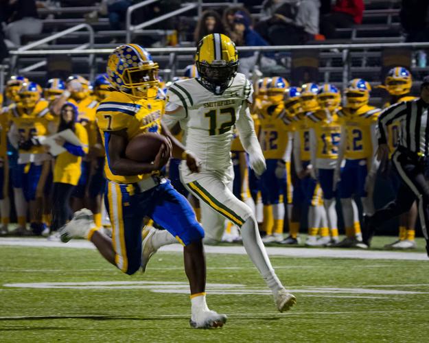 Wray scores four TDs in North Providence's Thanksgiving Eve victory ...