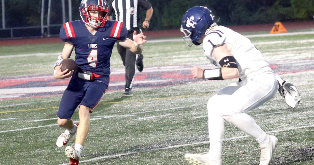 Excel. Sign Operator Lincoln football team rules Moses Brown/Excel co-op team for first D-II ...