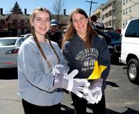 Organizers hail successful Yellow Bag Day efforts, Politics