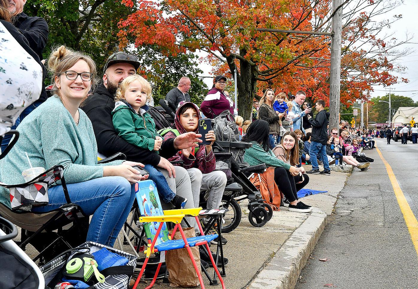 Year in review Autumnfest Parade crowds