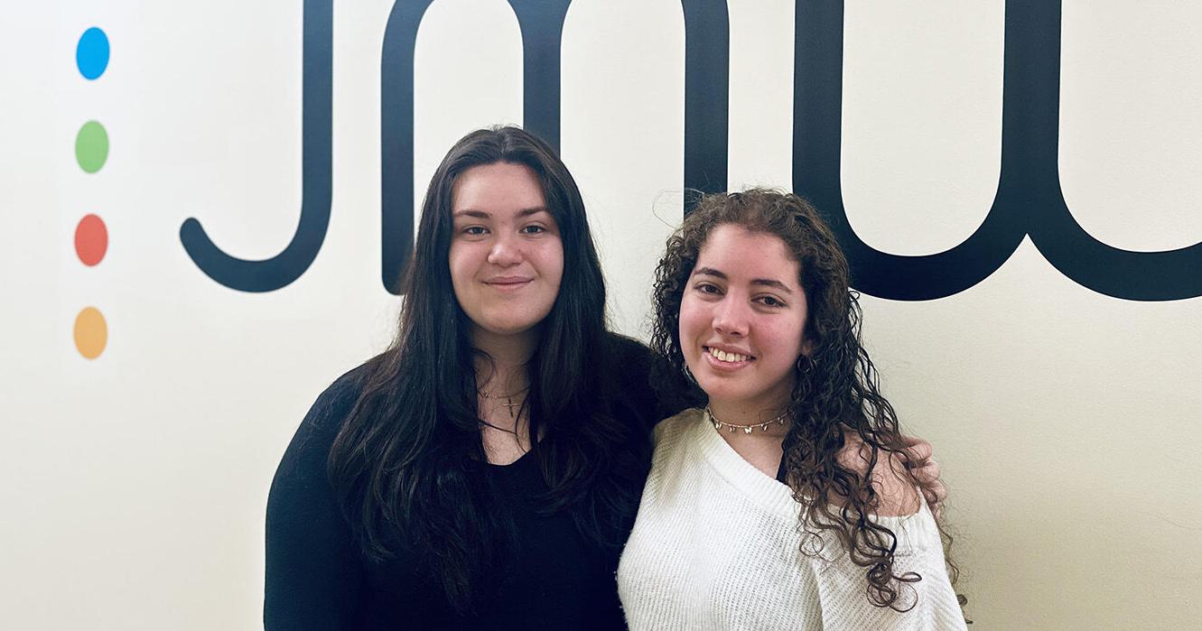 Best friends Sousa and Peixoto top of class at JMW - Vimarsana News