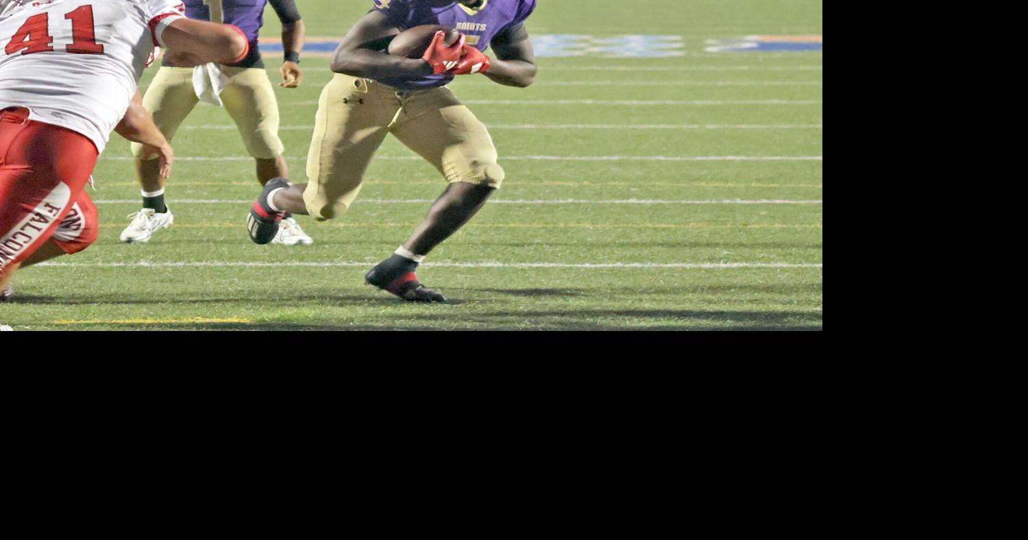 Expect St. Raphael Academy football team to remain a contender in D-I this season