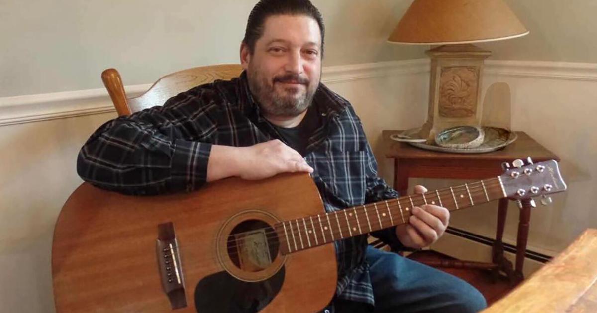 Woon Man Family disputes police account in death of Woonsocket man | News ...