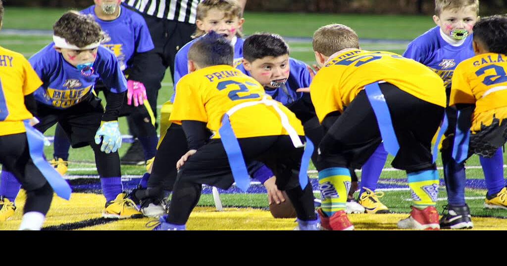 Blue vs. Gold flag football tie highlights North Providence Jets