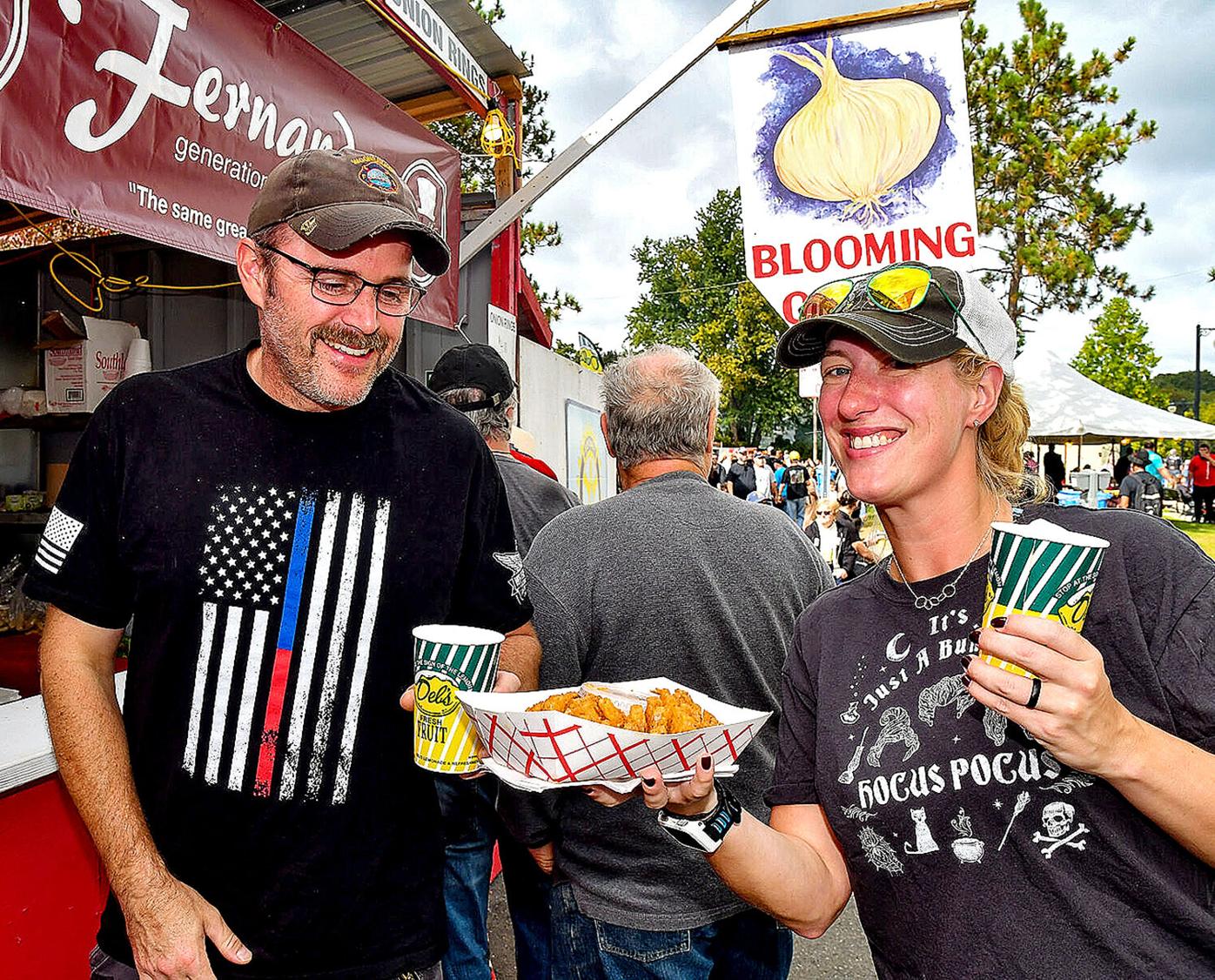 Autumnfest blooming onion treat