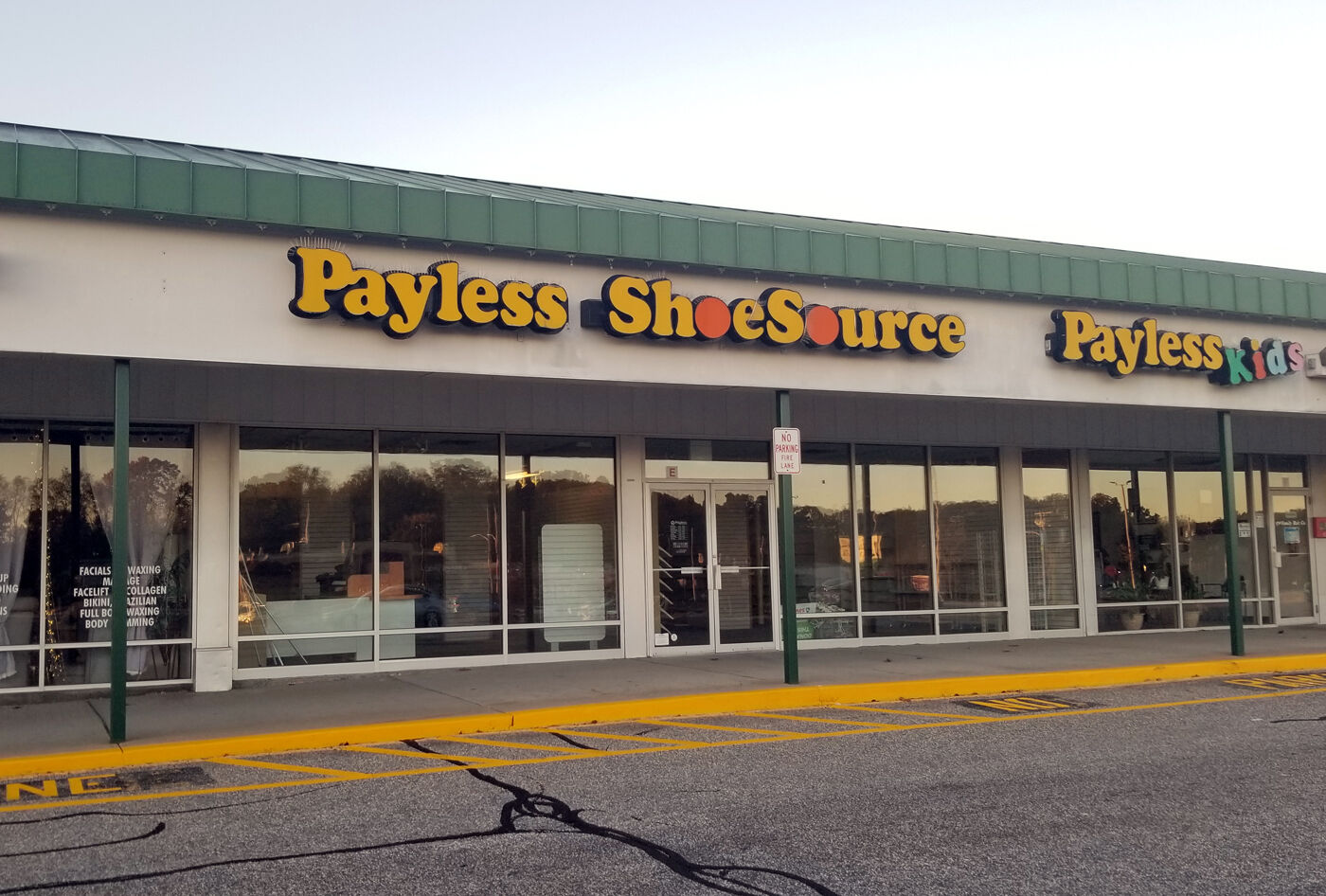 Payless hot sale plaza central