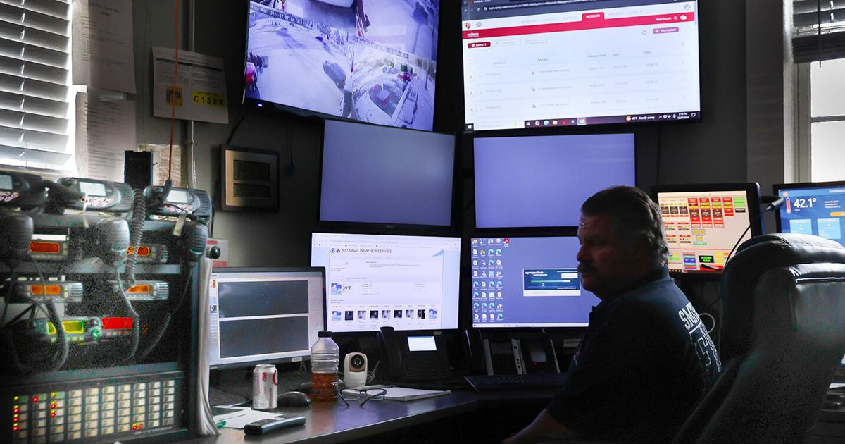 Spring Dispatch Center Up Grant pays for Smithfield’s expanded regional dispatch center | News ...