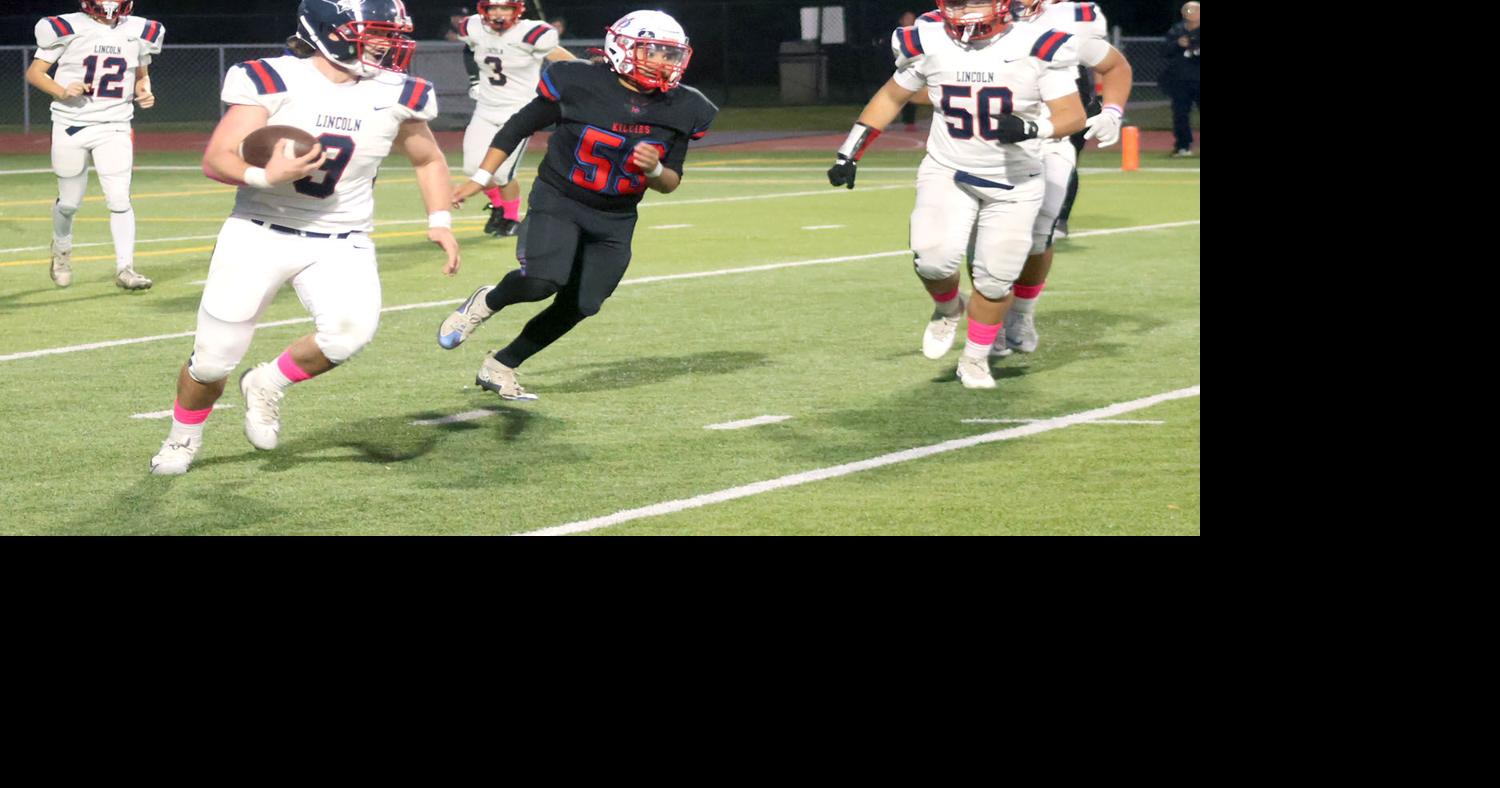 Lincoln football team socks Mount Pleasant/Times2, awaits D-III showdown with Mount Hope
