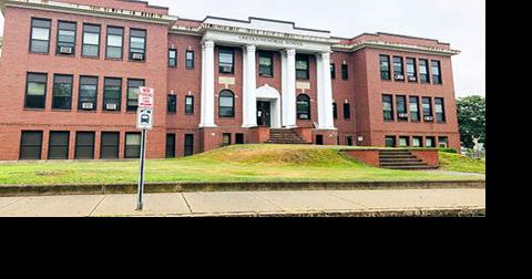 Lincoln Memorial School advertised as potential housing redevelopment - Vimarsana News