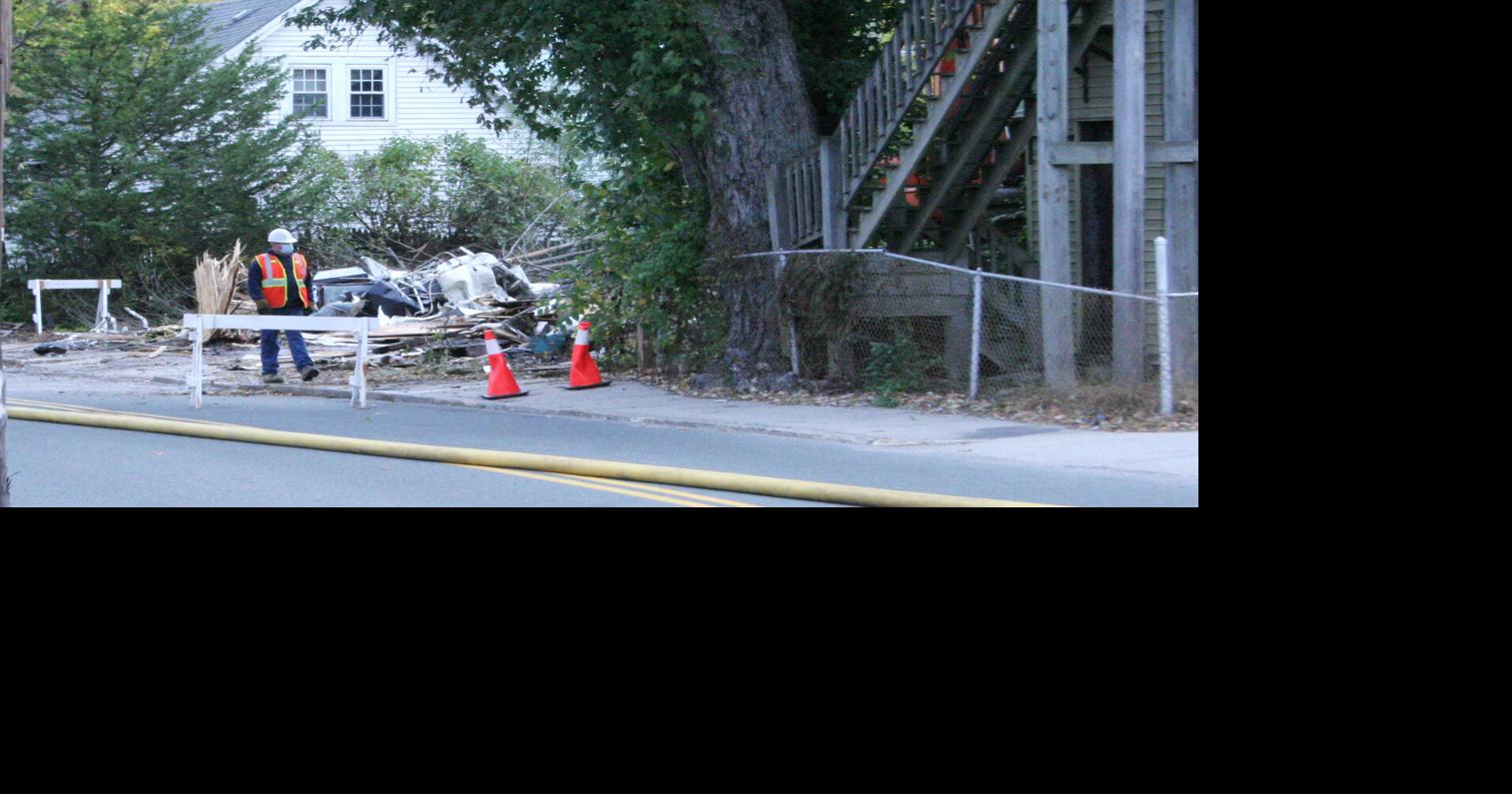 VIDEO Blackstone house of horrors comes down North Smithfield