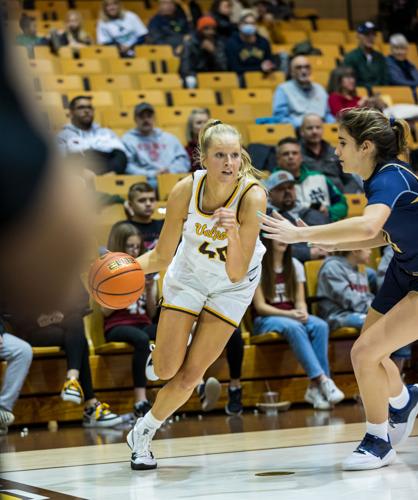 Caitlin Morrison: Gallery 1 | Sports | valpotorch.com