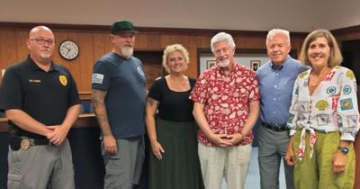 Those recognized for their contributions to the pool include: Det Sgt. Scott Holmes (FOP), Brian and Sandy Piwinski (lifeguards), Roger Skelley Watts, Mark Musial, (Rotary) and Vermilion Parks with Recreation Board Chair Tina Swinehart.
