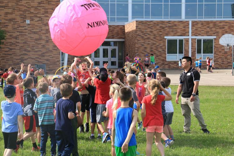 glacier-edge-field-day-schools-veronapress