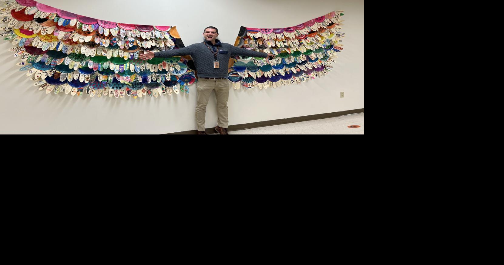 Photos: Country View Elementary School decorates the halls to welcome ...