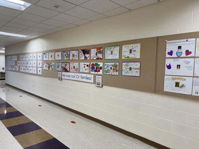 Photos Country View Elementary School decorates the halls to
